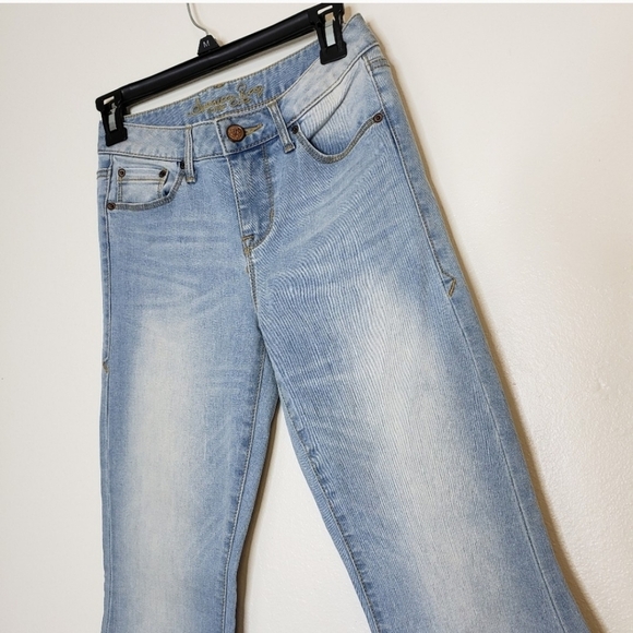 NEW American Rag Cie Flare Jeans Light Wash Faded Raw Hem 70s Hippie Bohemian - Picture 5 of 16